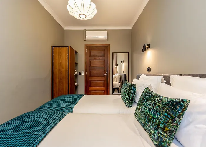 Spacious 4-bedroom In Апартаменты *