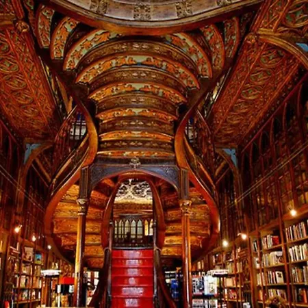 아파트 Spacious 4-bedroom In 포르투