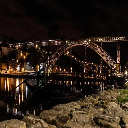 Spacious 4-bedroom In 아파트