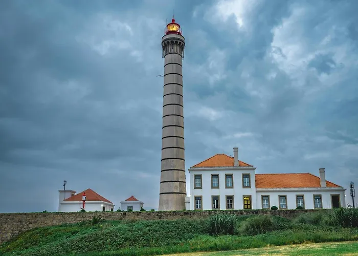 Apartman Spacious 4-bedroom In Porto