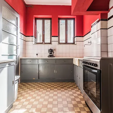 Apartamento Spacious 4-bedroom In Porto