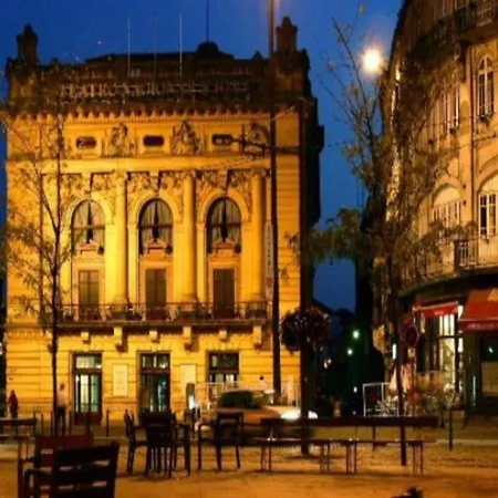 公寓 Spacious 4-bedroom In