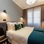 아파트 Spacious 4-bedroom In *