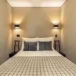 아파트 Spacious 4-bedroom In