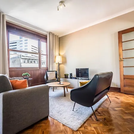 Spacious 4-bedroom In * Porto